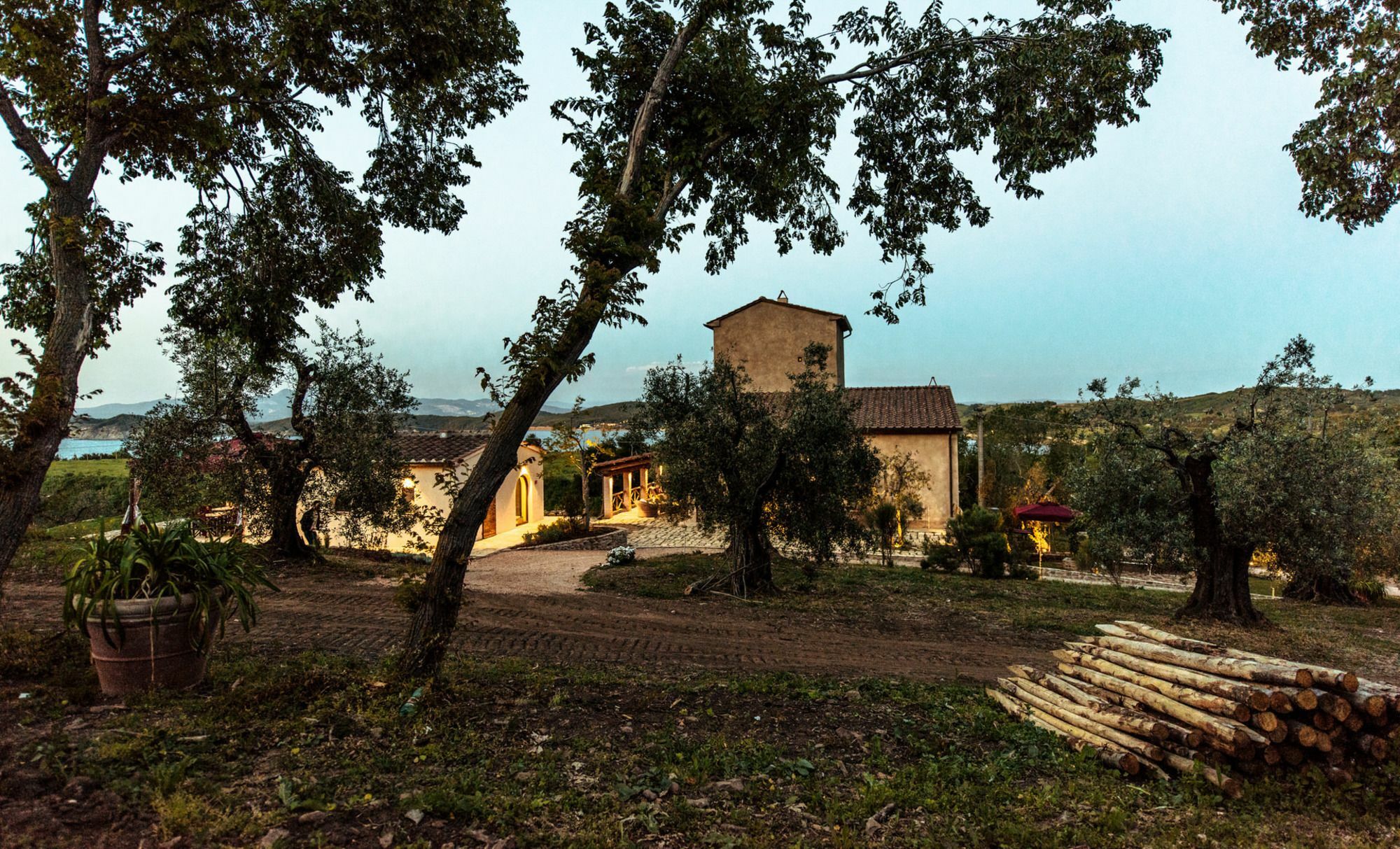 Torre Di Baratti Bio Resort Populonia Exteriör bild